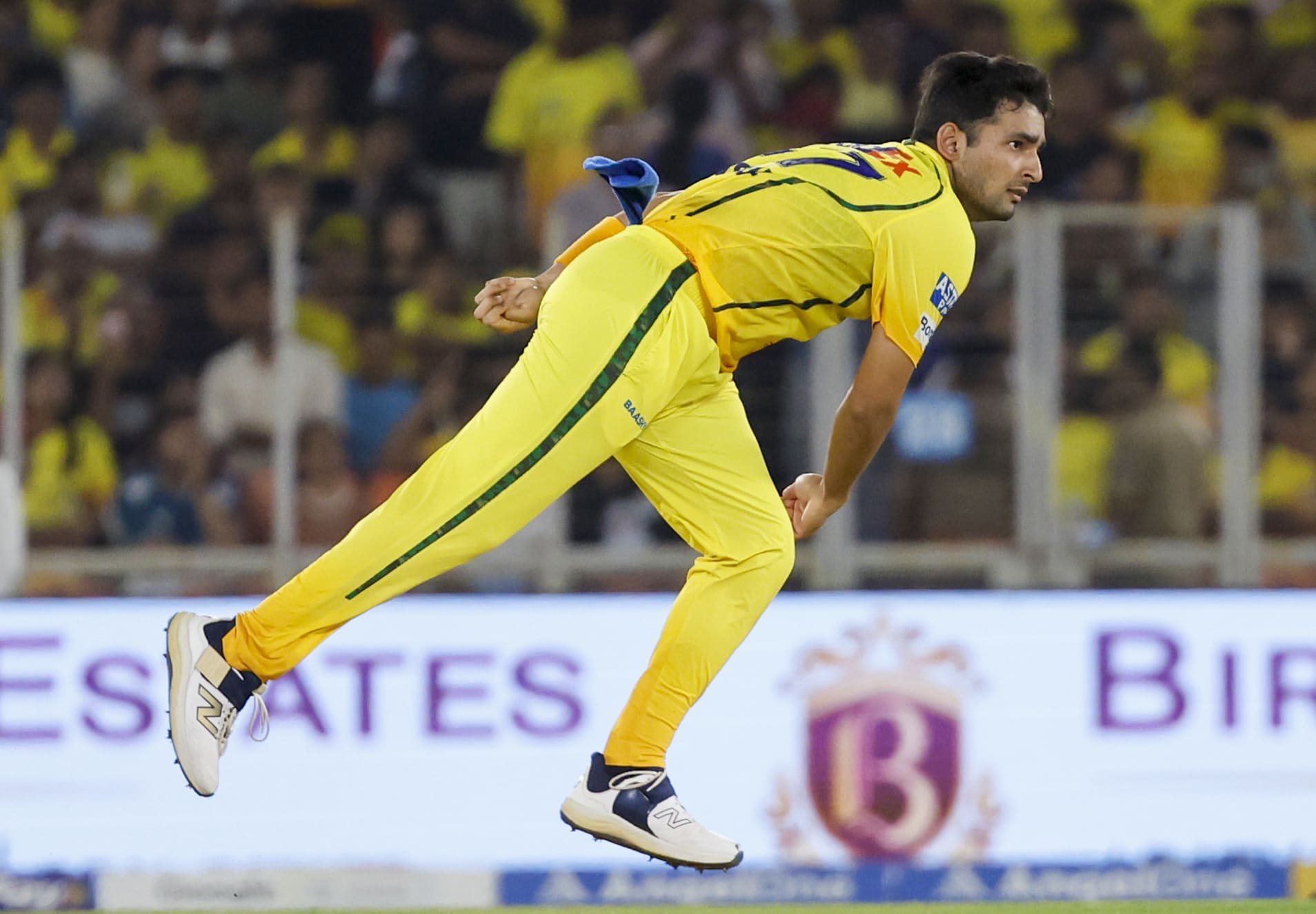 CSK Playoff Exit IPL 2026: Chennai Super Kings’ Mega Auction Mistakes and Injury Problems Continue for Third Straight Season