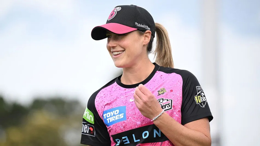Ellyse Perry re-signing confirms Sixers extension