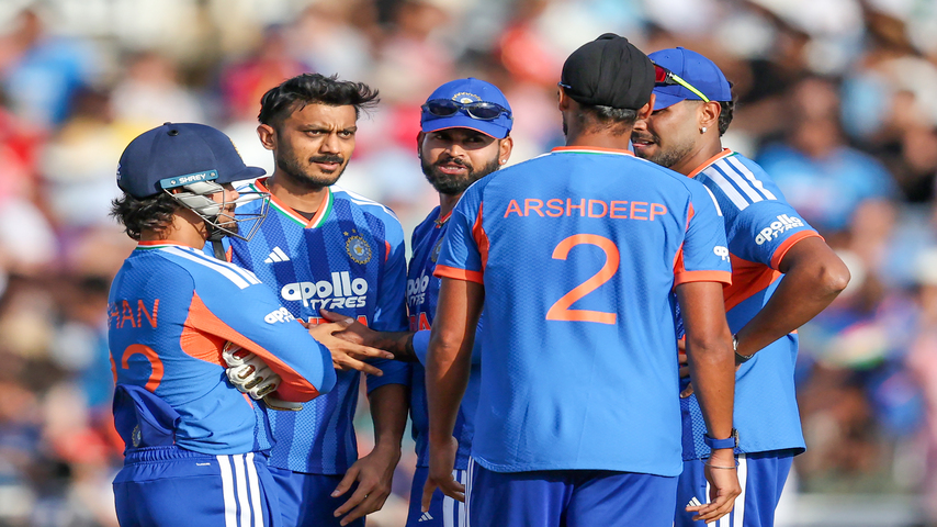 India Batting Collapse Leaves Kumble Furious After Loss