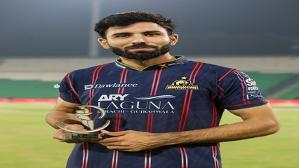 Karachi Kings vs Lahore Qalandars: Irfan Khan's Fireworks Seal DLS Thriller | HBL PSL X