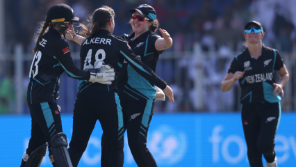 Kerr steers New Zealand to crucial win over Sri Lanka