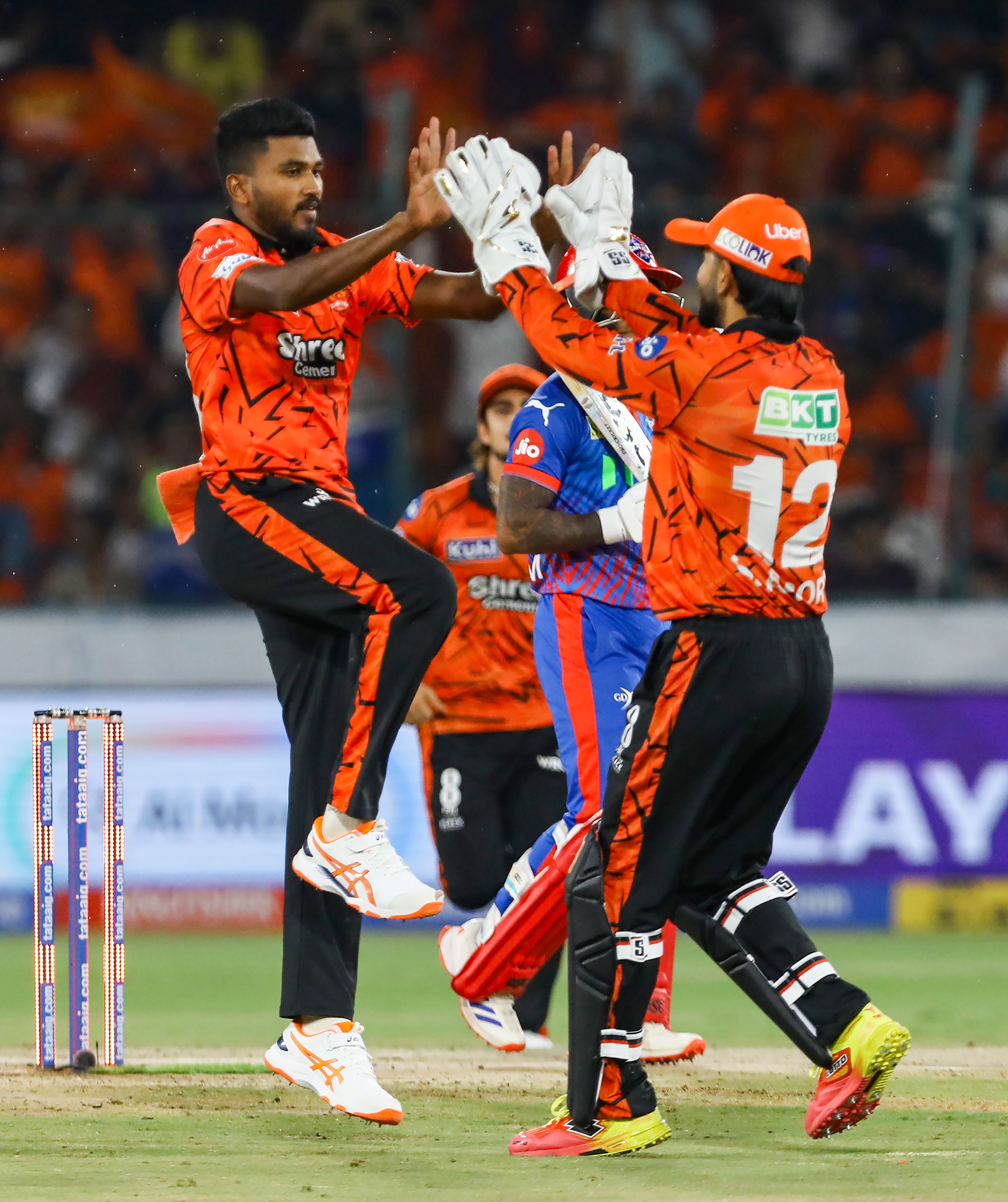 SRH vs DC IPL 2026: From Toss Decision to Final Victory – A Complete Match Story Filled with Twists, Power-Hitting and Dramatic Moments
