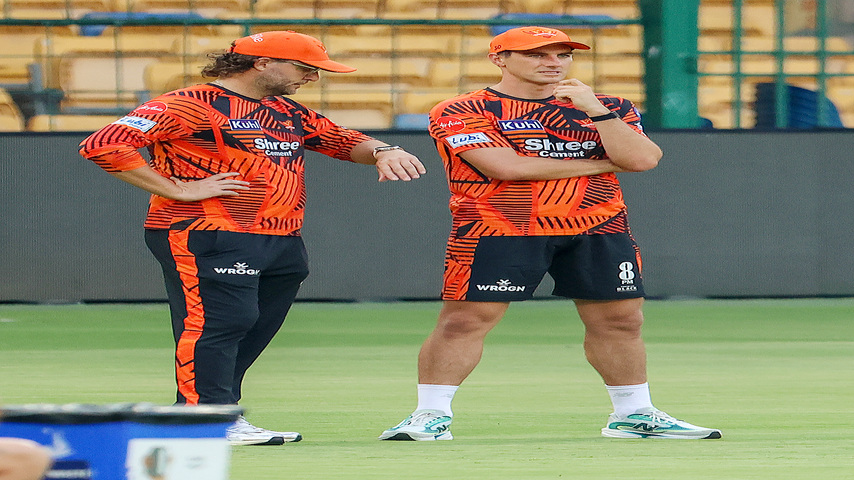 Sunrisers Hyderabad SWOT Analysis | IPL 2026 | Batting Firepower vs Bowling Concerns